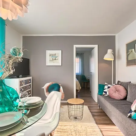 Sweetie Center With Free Parking - Hedone Amphitheater Apartman *