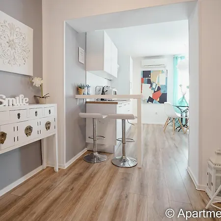 Sweetie Center With Free Parking - Hedone Amphitheater 풀라